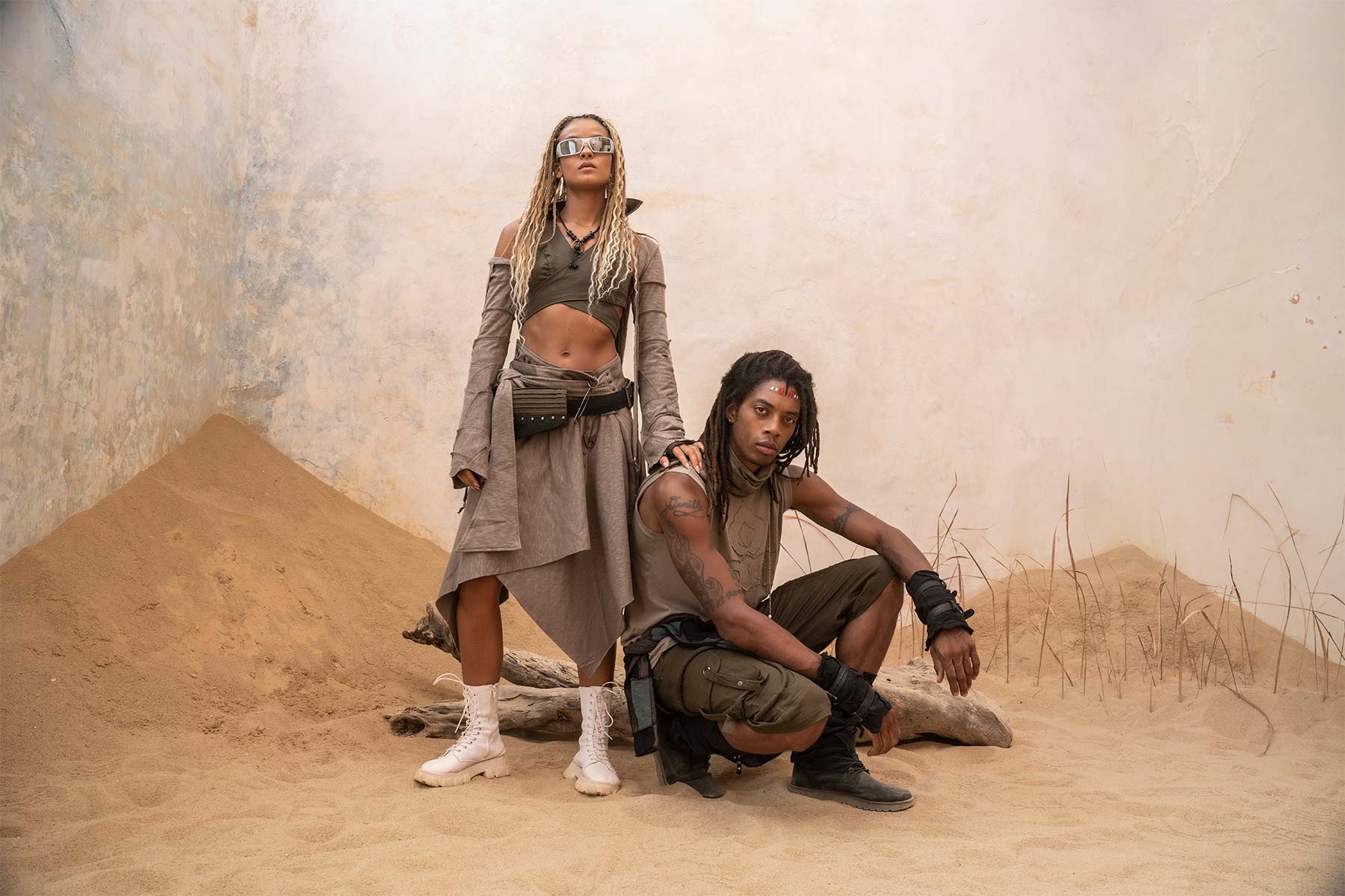 Desert Fashion Beyond The Norm: Desertcore Style for Wanderlust Nomads