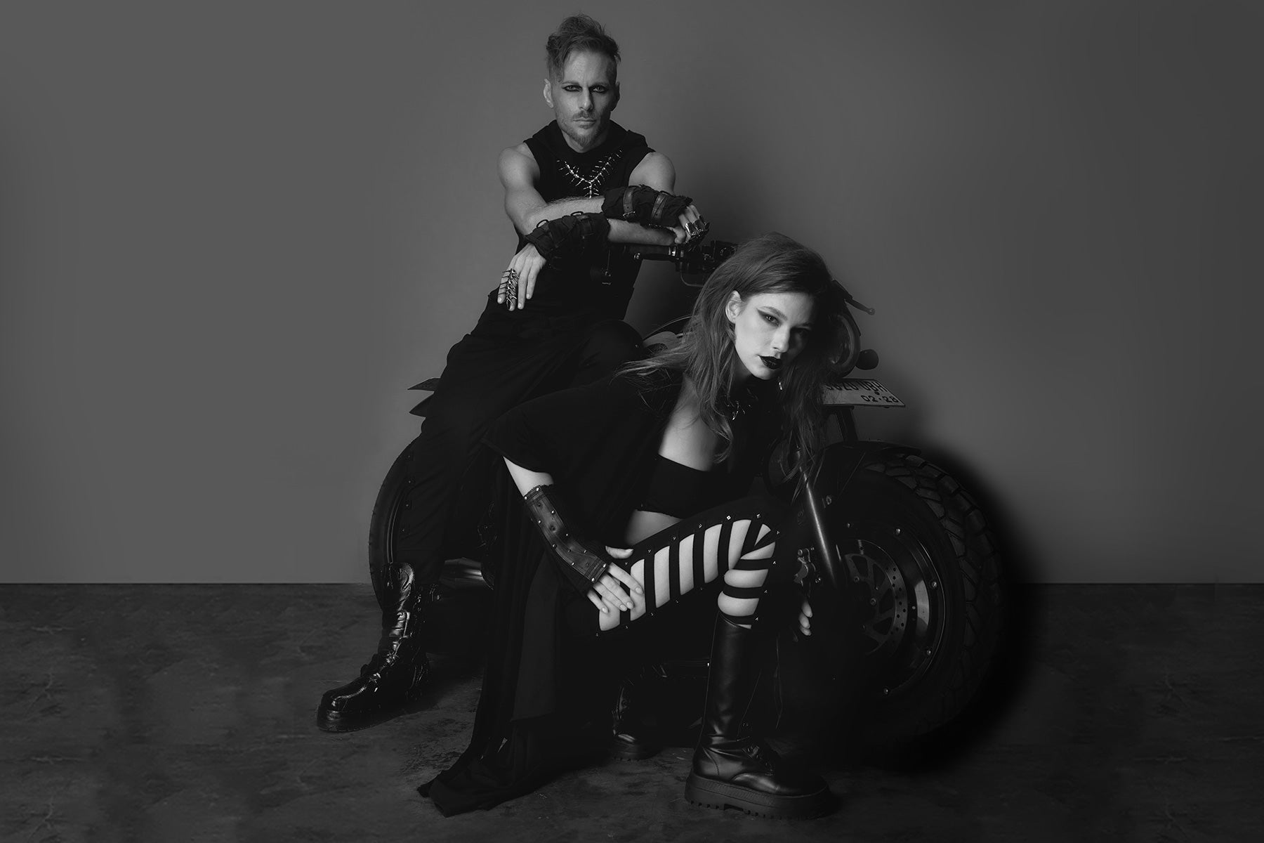 The Slashed Lookbook: A Dark Symphony of Gothic New Wave