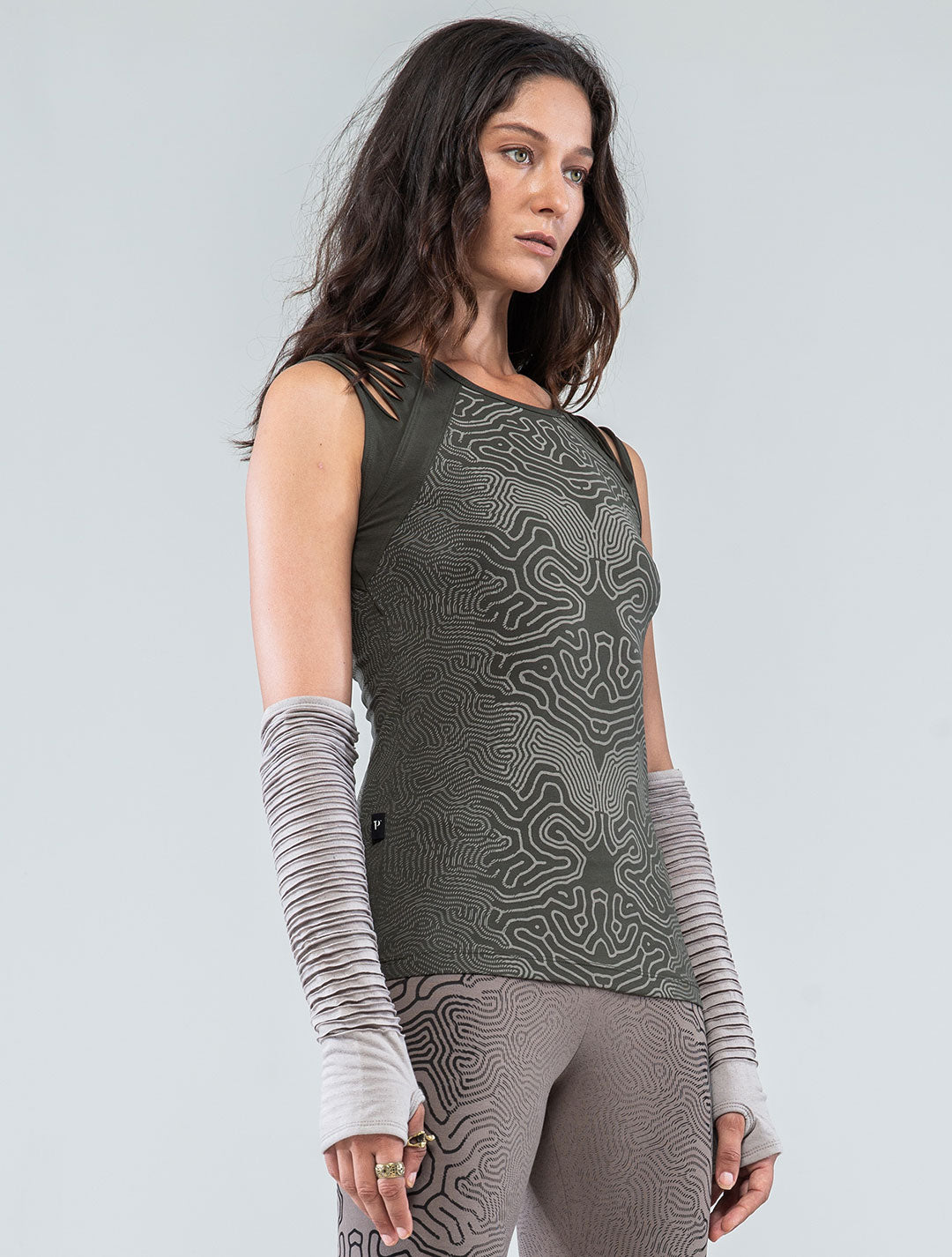 Aya Sleeveless Top