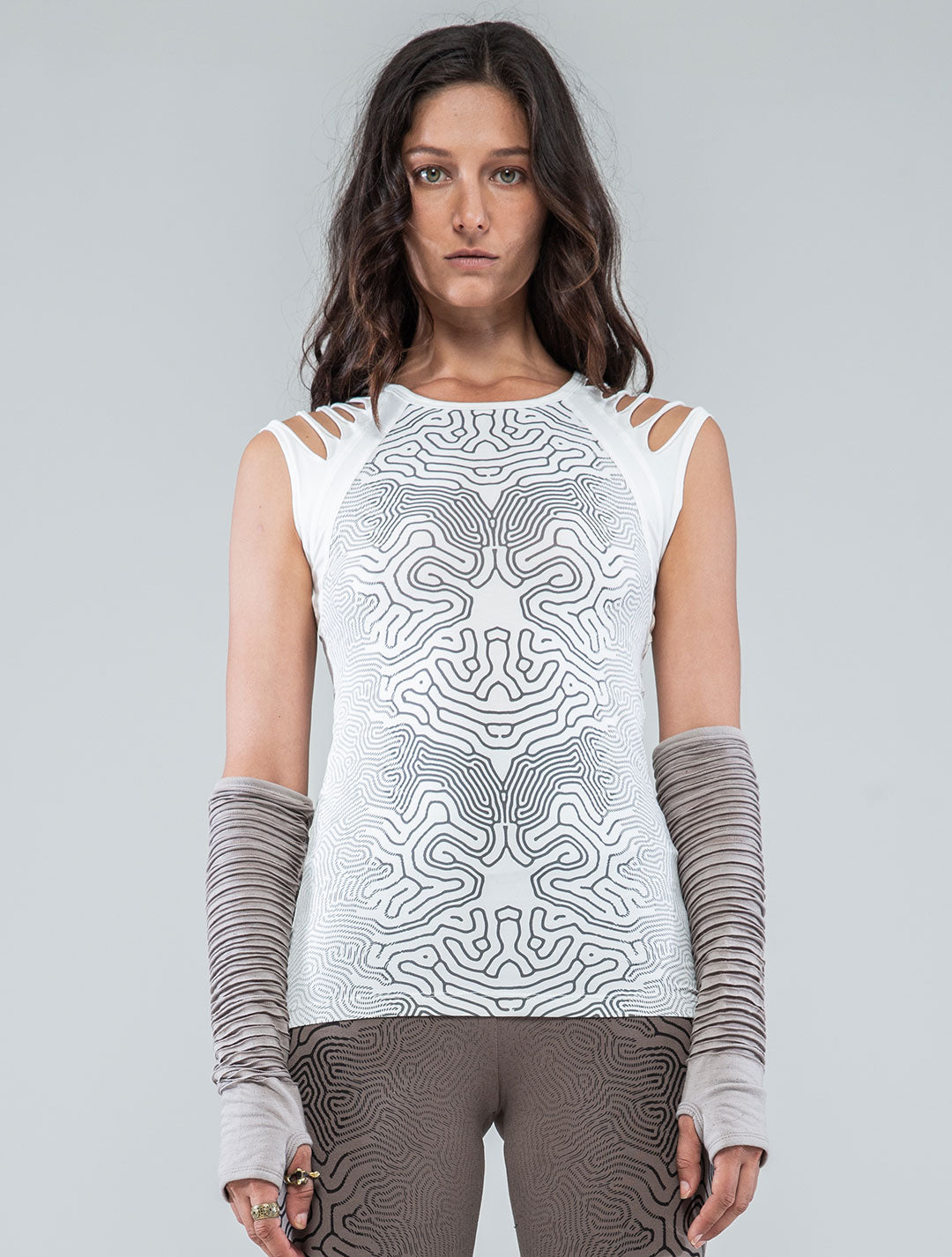 Aya Sleeveless Top