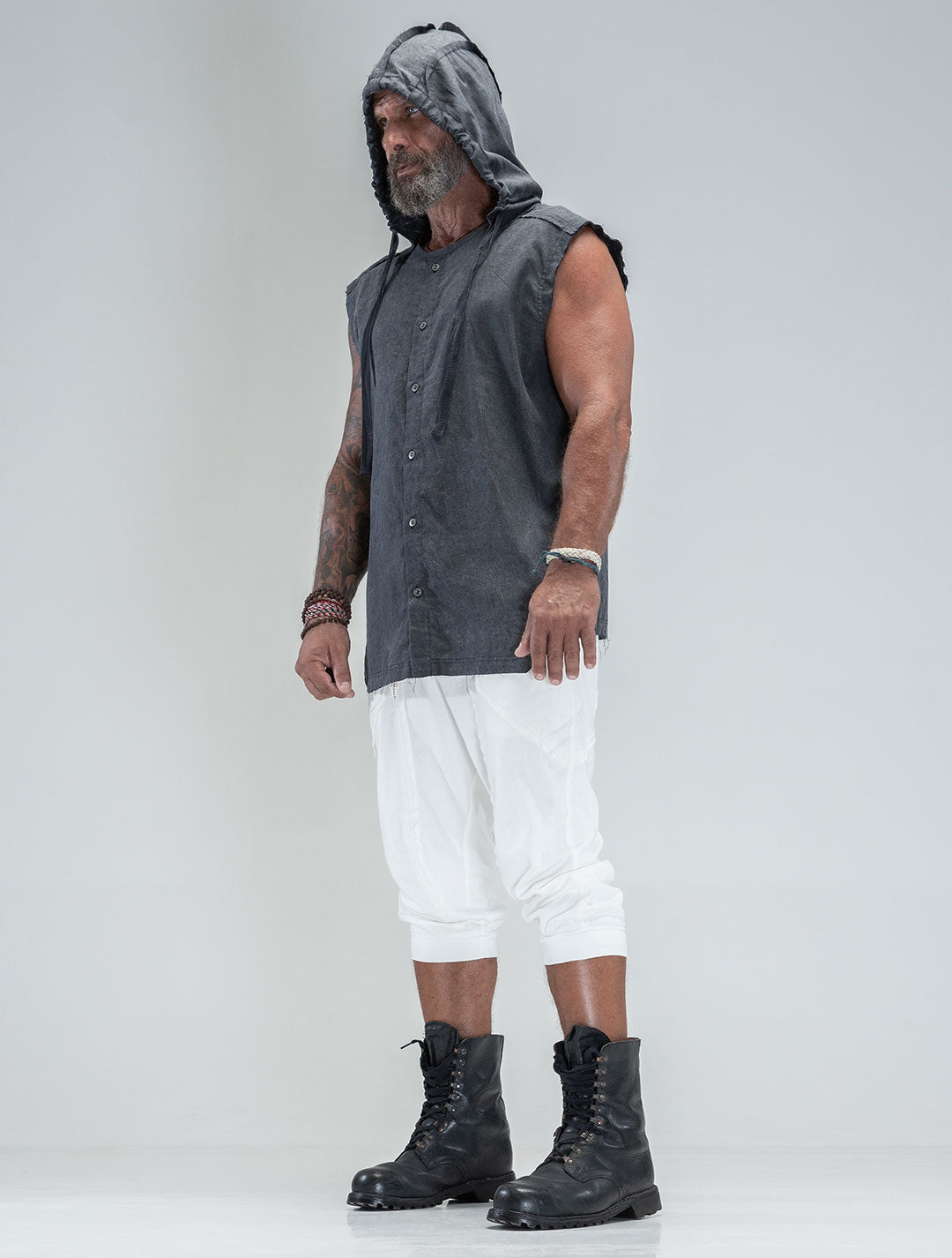 Lynx Hooded Sleeveless Buttoned Shirt