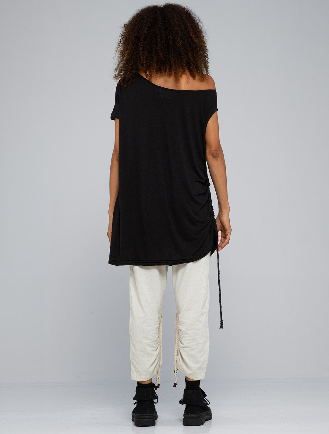 Mori Off-Shoulder Flowy Top