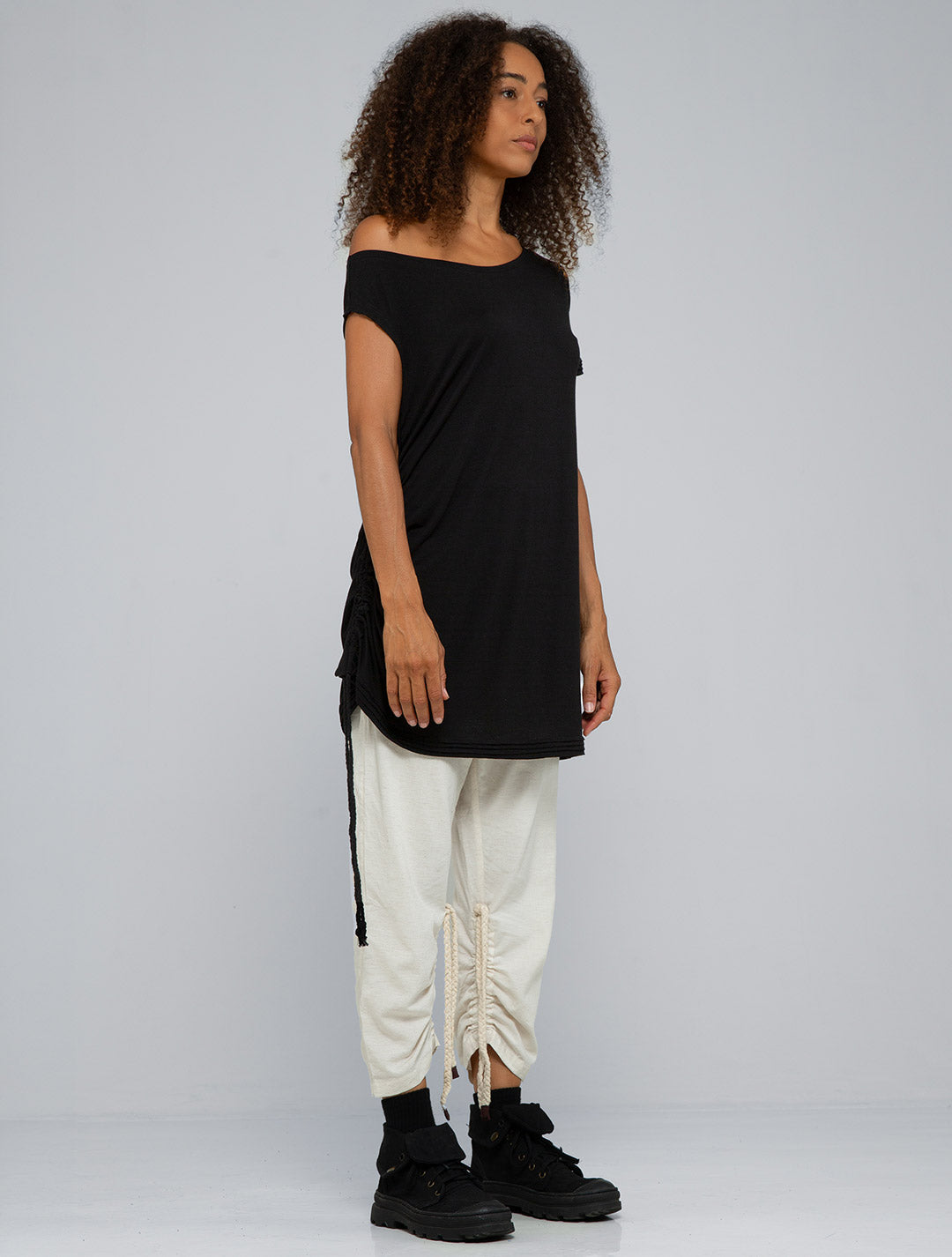 Mori Off-Shoulder Flowy Top