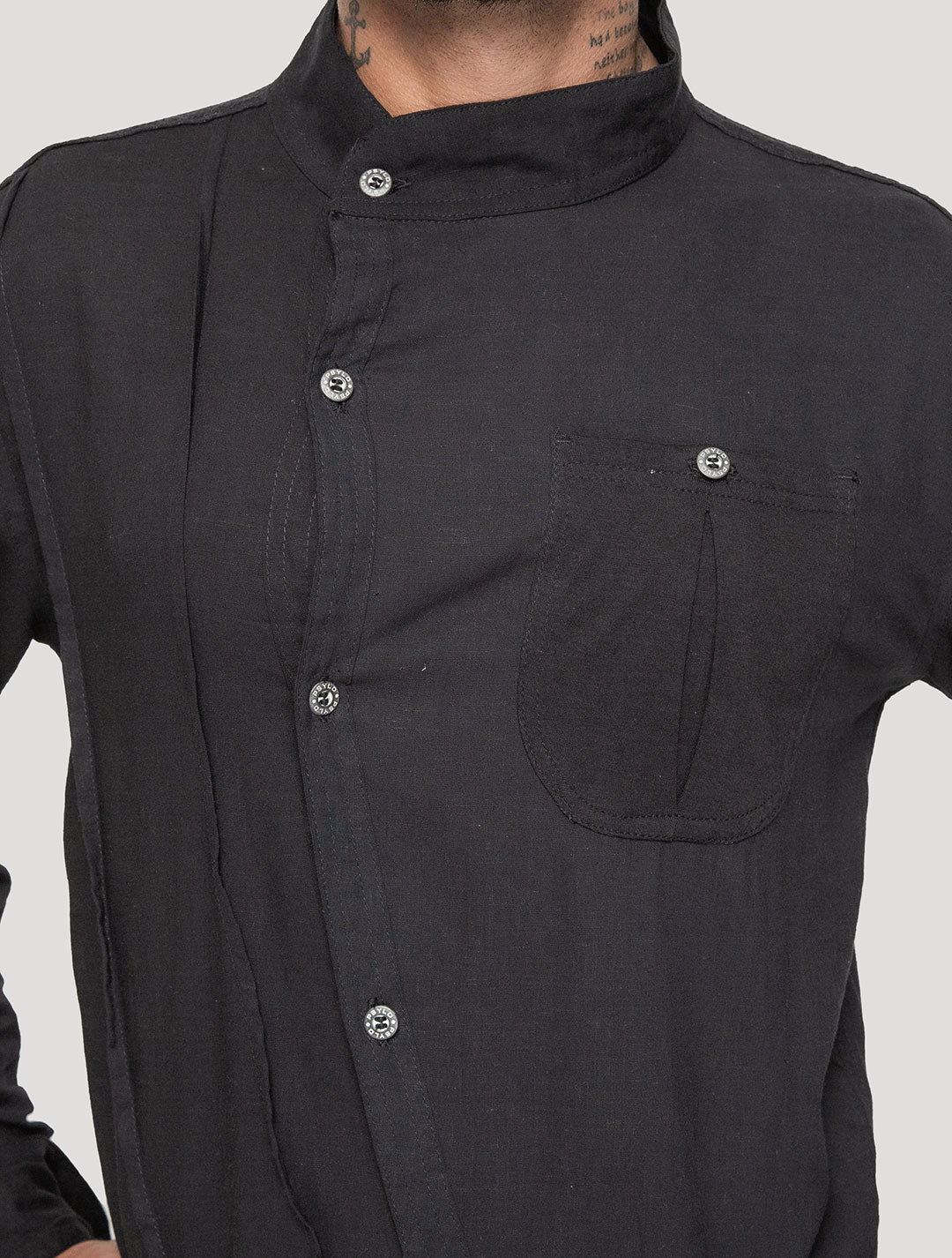 Black 'Tyr RMX' Long Sleeves Shirt - Psylo Fashion
