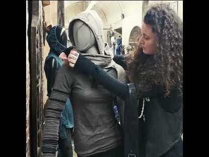 How to Style Tosca Pecoa Hooded Scarf - Psylo Fashion