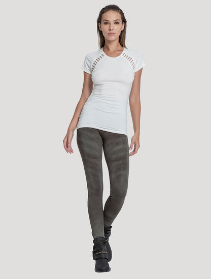 Off White Berry Rmx Top - Psylo Fashion